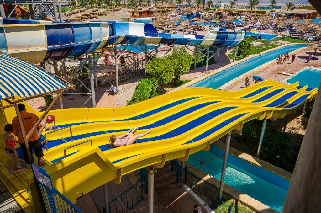 Titanic Beach Spa & Aqua Park 5* (Хургада)