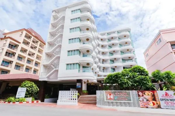 A-One Pattaya Beach Resort 4*