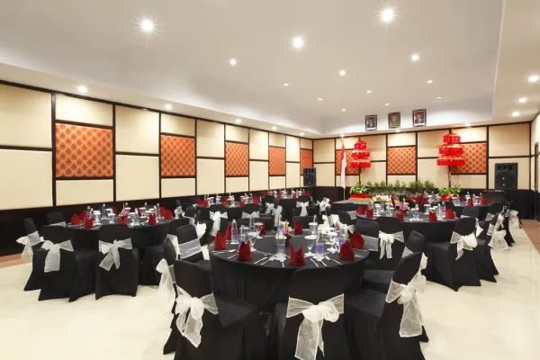 Adhi Jaya Hotel 4*, фото 11