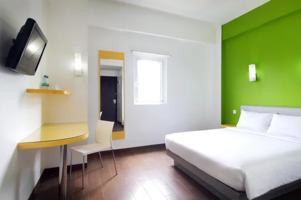 Puri Raja 4*