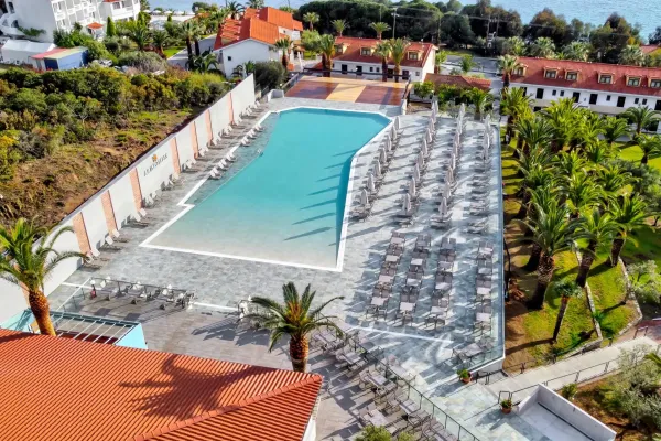 Aristoteles Holiday Resort & SPA 4*