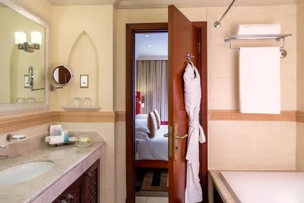 Arjaan By Rotana Dubai Media City 4*, фото 3