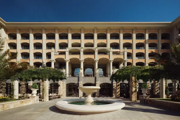 Astor Garden 5*