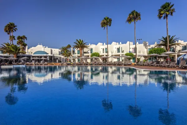 Barcelo Corralejo Sands 4*, фото 1