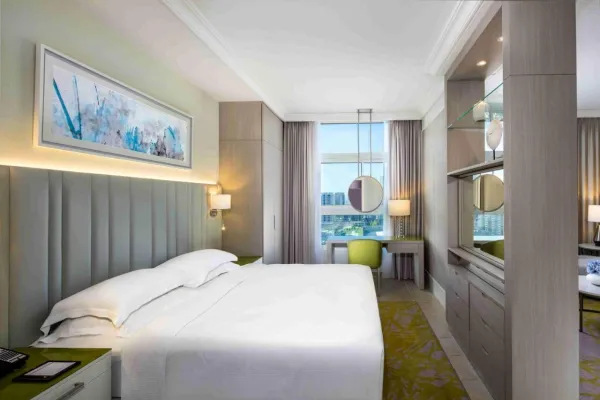 Beach Rotana All Suites 5*