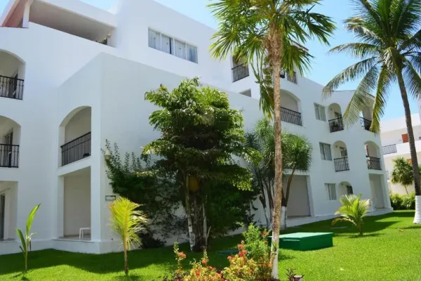 Beachscape Kin Ha Villas & Suites 4*
