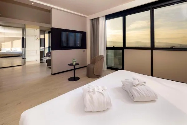 Best Western Plus Tower Bologna 4*
