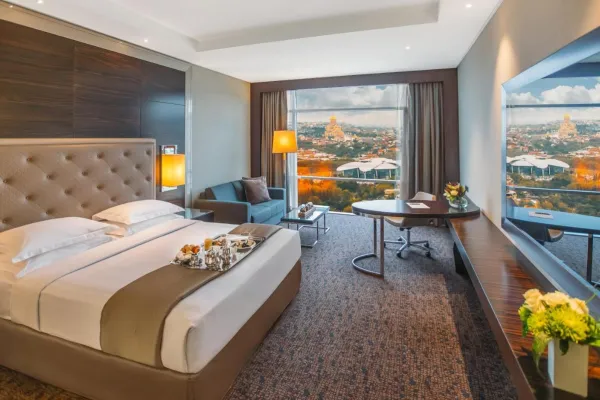 Biltmore Hotel 5*