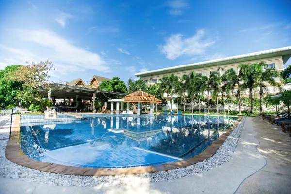 Blue Beach Grand Resort & Spa 4*