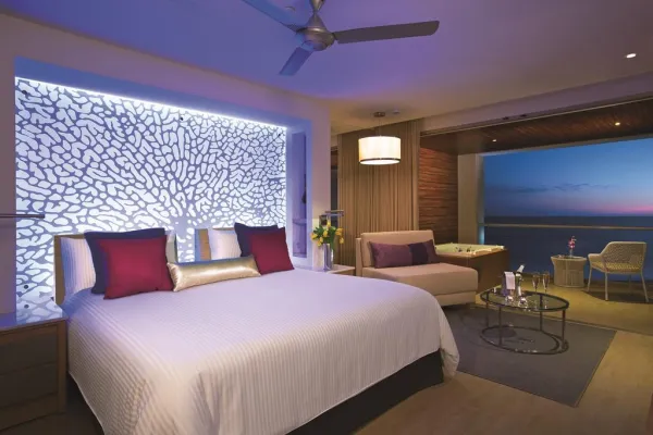 Breathless Riviera Cancun Resort & Spa 5*