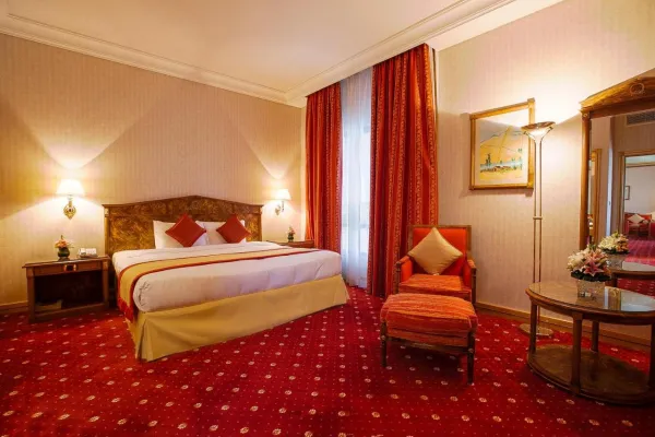 Capitol Hotel 4*