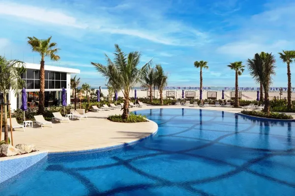 Centara Mirage Beach Resort Dubai 4*