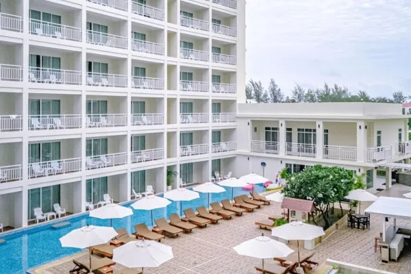 Chanalai Hillside 4*
