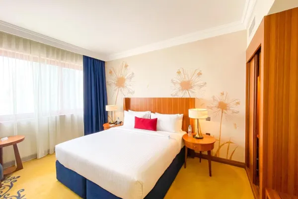 City Seasons Al Hamra 4*