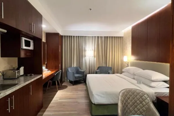 City Seasons Towers 4*