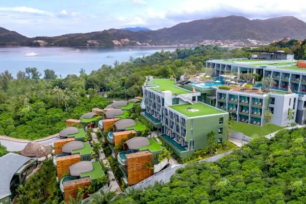 Crest Resort & Pool Villas 5*, фото 1