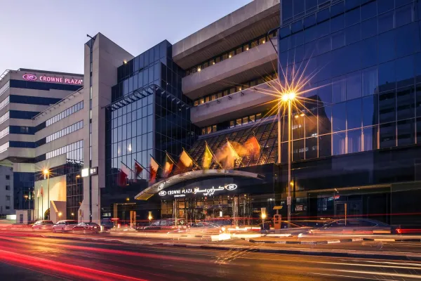 Crowne Plaza Dubai - Deira 5*