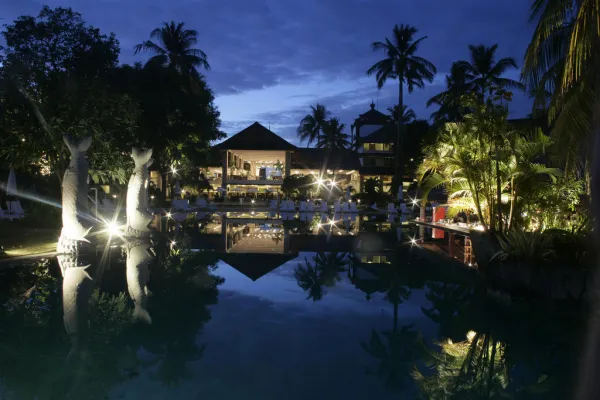 Discovery Kartika Plaza Hotel 5*
