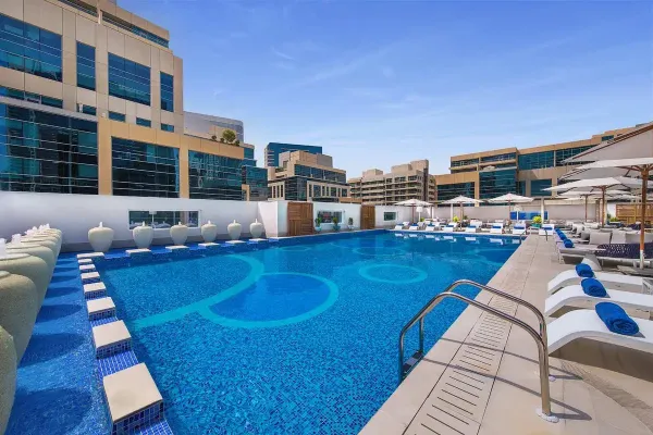 DoubleTree by Hilton Dubai - Business Bay 4*