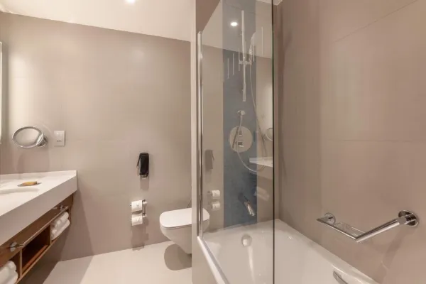 DoubleTree by Hilton Dubai Port Saeed 4*, фото 14