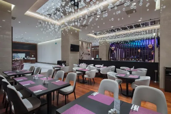 DoubleTree by Hilton Istanbul - Piyalepasa 5*, фото 4