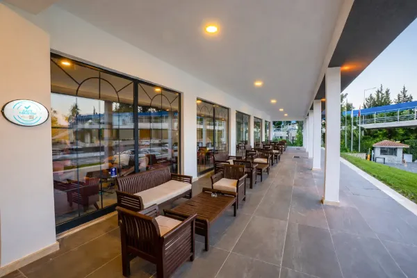 Alder Garden 4*