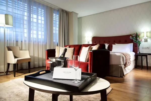 Eurostars Plaza Mayor 4*