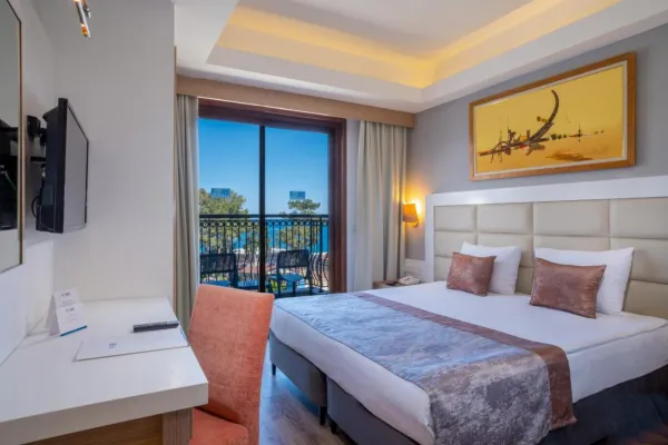 Fore Resort & Spa 5*