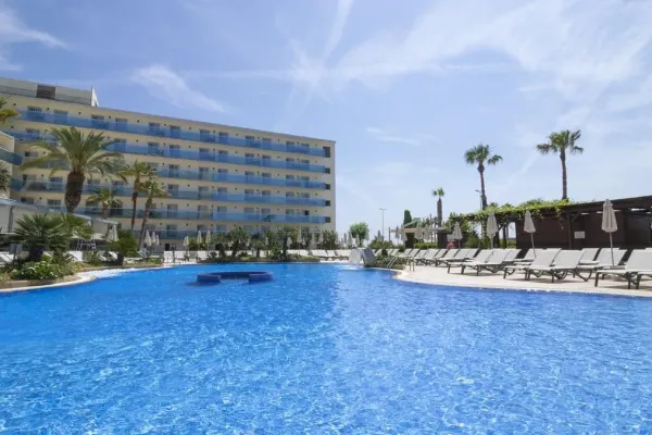 Golden Taurus Aquapark Resort 4*