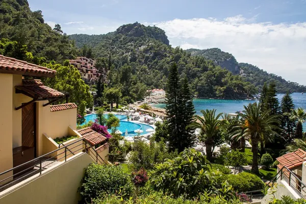 Hillside Beach Club 5*