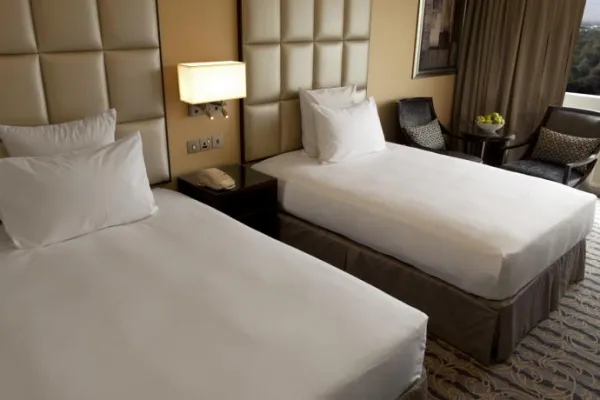 Hilton Al Ain 4*