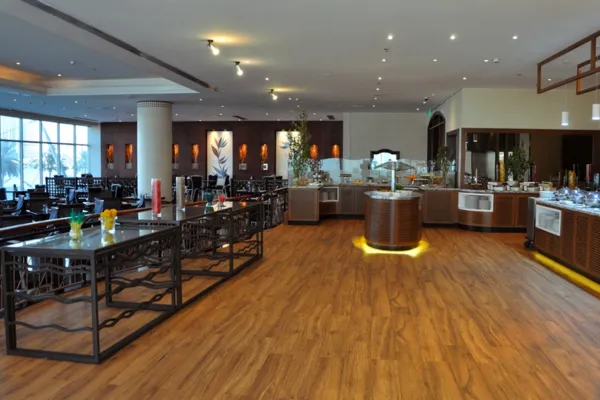 Corniche Hotel Sharjah 5*, фото 7