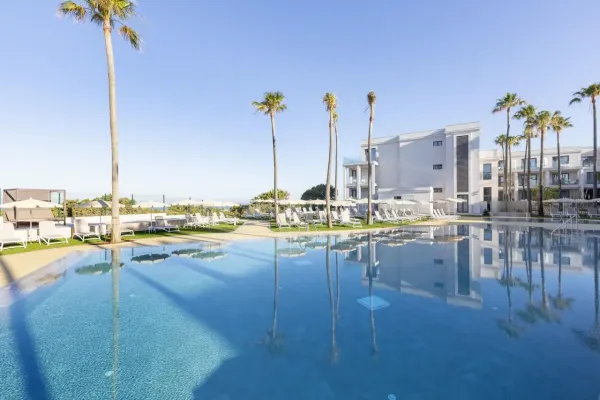 Hipotels Barrosa Park 4*