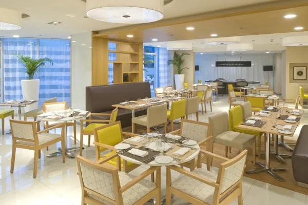 Holiday Inn Muscat Al Seeb 4*, фото 4