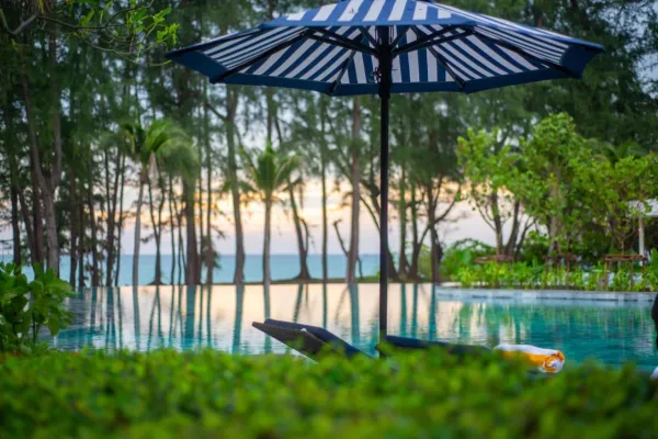 Le Meridien Phuket Mai Khao Beach Resort 4*, фото 7