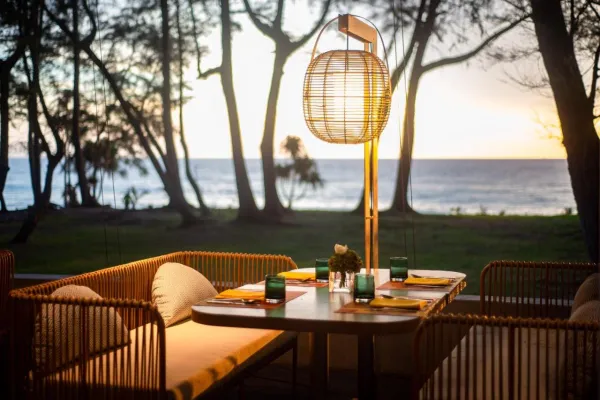 Le Meridien Phuket Mai Khao Beach Resort 4*, фото 14