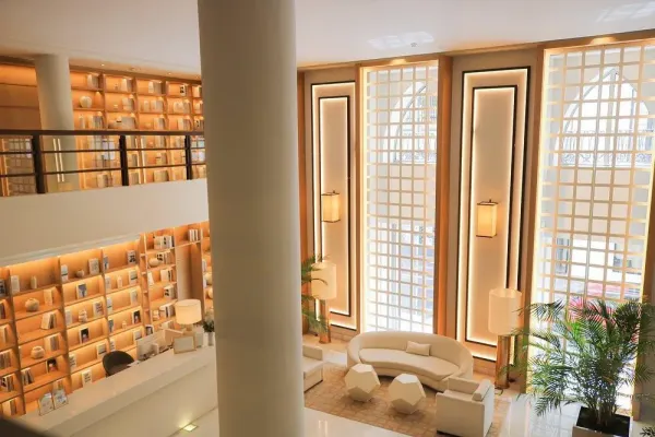 Hospes Amerigo 5*