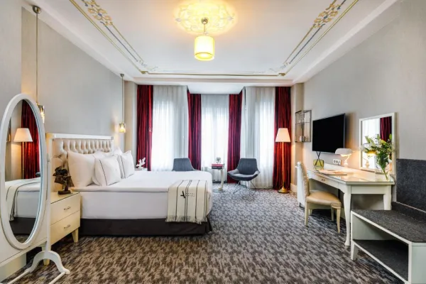 Hotel Arcadia Blue Istanbul 4*