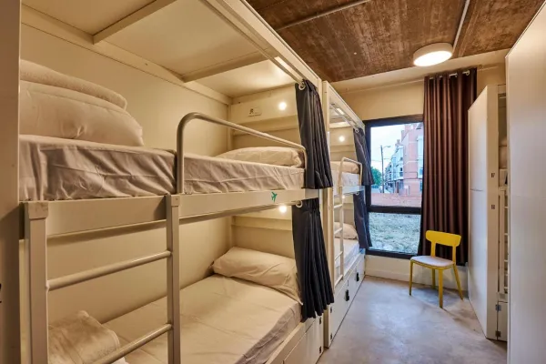 Hotel Maydrit Airport 4*