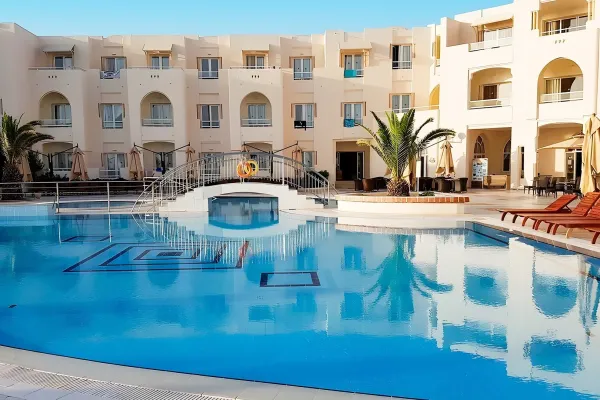 Telemaque Beach & Spa 4*