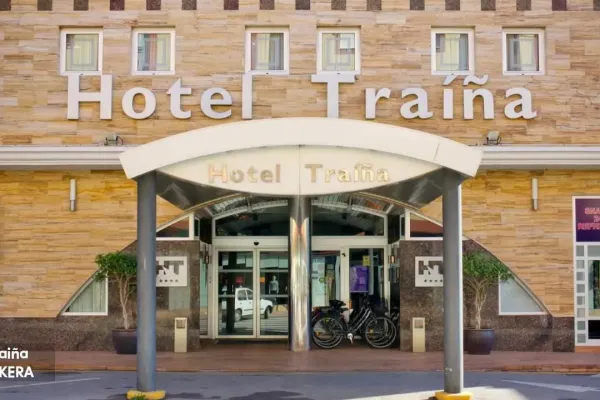 Traina 4*