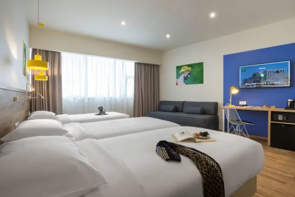 ibis Styles Athens Routes 4*
