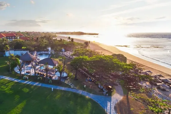 Merusaka Nusa Dua 4*