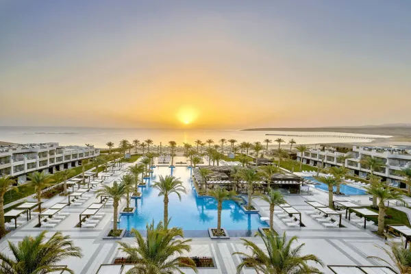 Jaz Costa Mares 5*