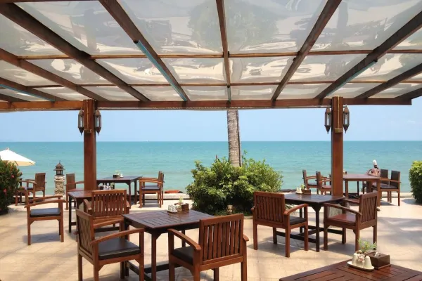 Kanok Buri Resort & Spa 4*