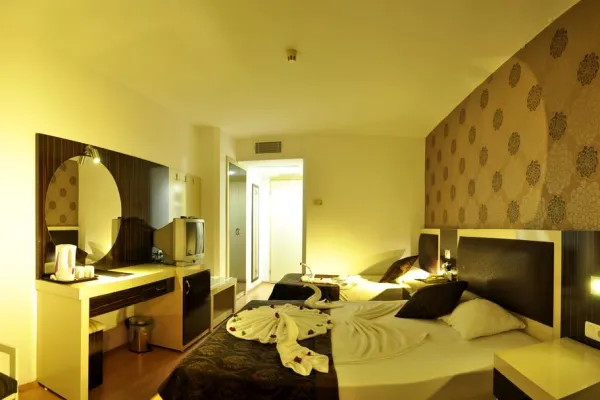 Klas Hotel Dom 4*