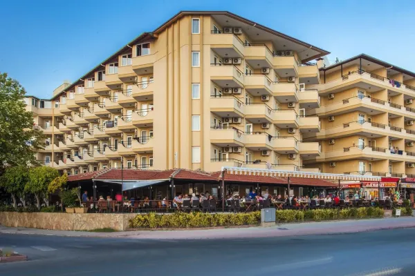Kleopatra Beach 4*