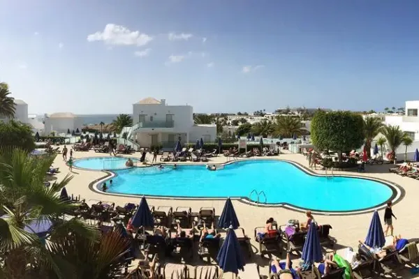 Lanzarote Village 4*