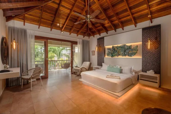Le Duc de Praslin 4*