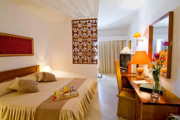 Les Orangers Beach Resort & Bungalows 4*